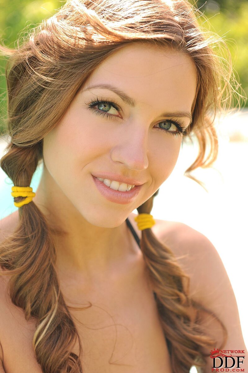 Оксана, 33 года, 4 размер груди