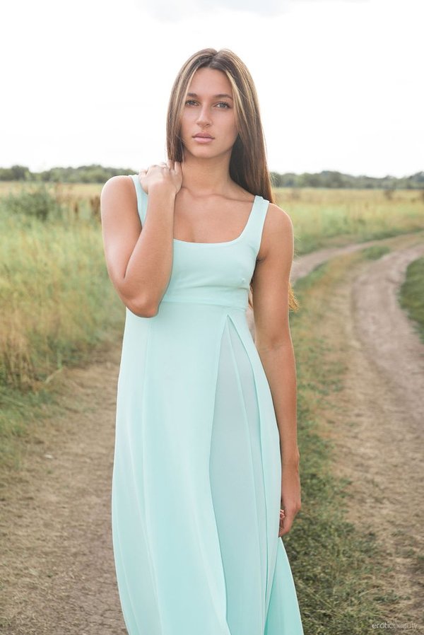 Доминика, 23 года, 0 размер груди